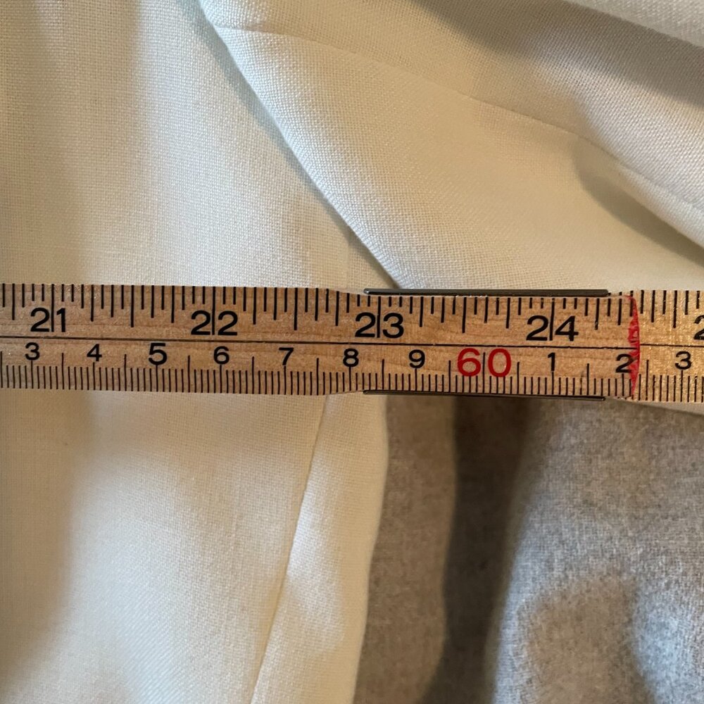 Men's light weight white summer suit jacket - Picture 7 of 12